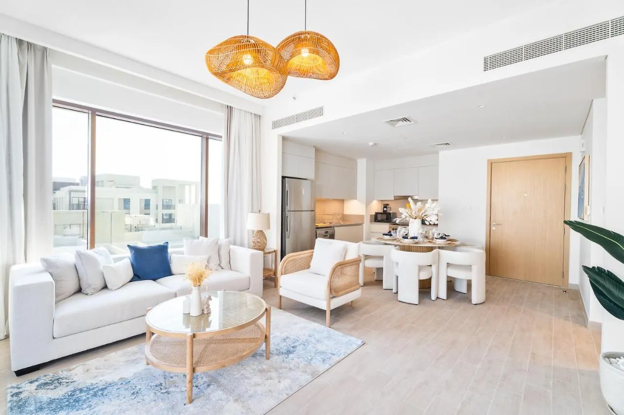 Nasma Luxury Stays - Breeze At Creek Beach Dubai Apartment