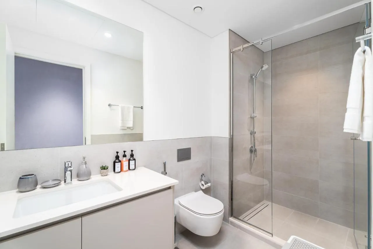 Nasma Luxury Stays - Breeze At Creek Beach Dubai Apartment